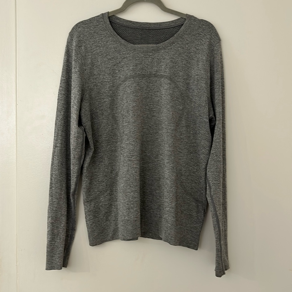 LULULEMON Relaxed Swiftly Tech Top
